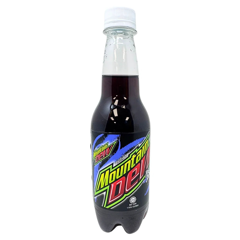 Mountain pitch black